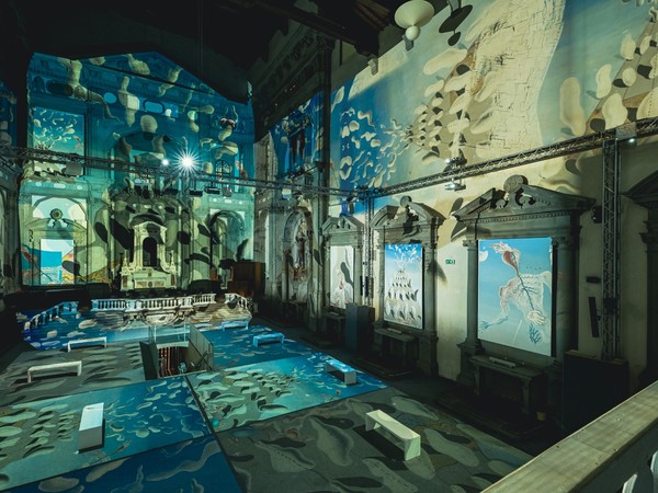 Inside Dalí