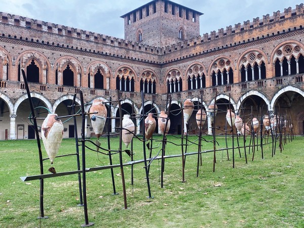 Antonio Ievolella, Installazione per il Castello Visconteo, Pavia 