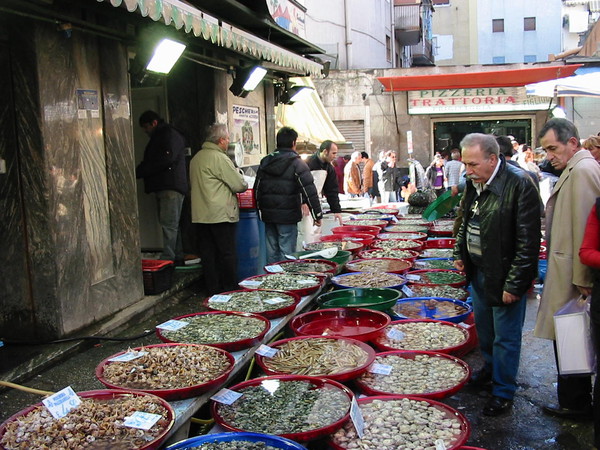 Mercato di Porta Nolana