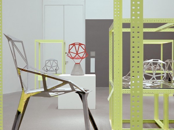 03_MAXXI_LeIconeDelDesign_KG_still_Exhibition Chair_One_copyright_if...productions