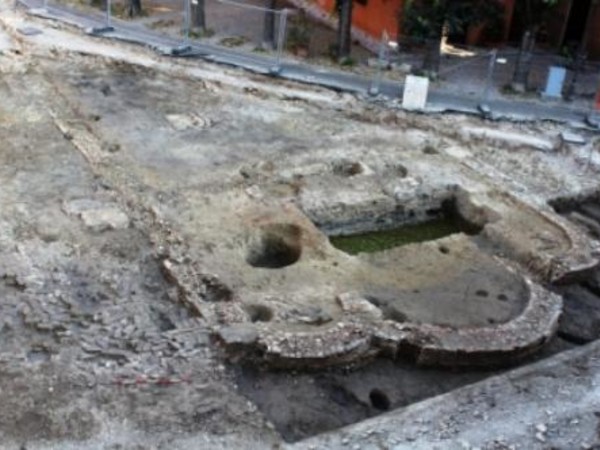 Gli scavi nel centro storico di Nonantola. Nuovi dati sulla chiesa medievale di San Lorenzo e sul suo cimitero