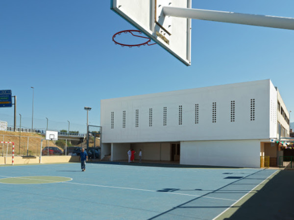 Elisa Valero, Edificio scolastico a Cerrillo de Maracena (Granada, 2013-2014) 