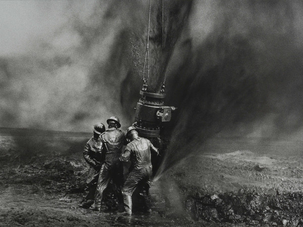 Sebastião Salgado, Pozzo petrolifero, Burhan, Kuwait 