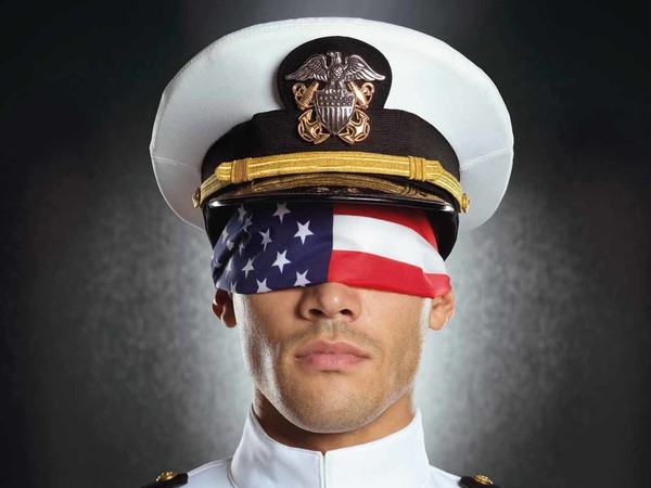 Laurent Elie Badessi,<em> Navy flag</em>, American Dream, 2006