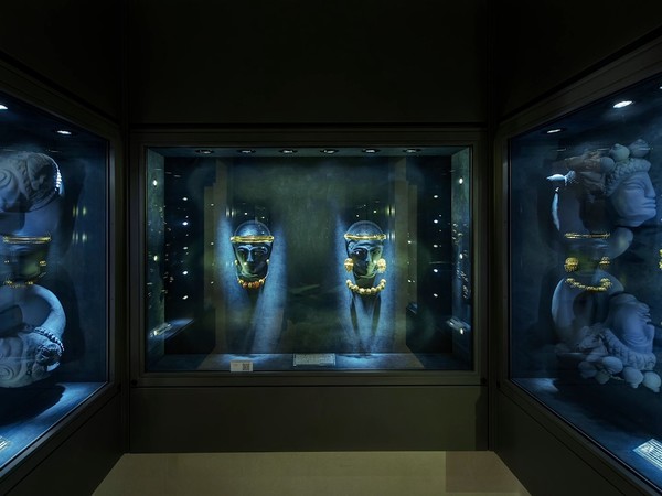 Museo Archeologico Nazionale – La Sala degli ori etruschi, Ferrara, Progetto 2011, in collaborazione con Bulgari)