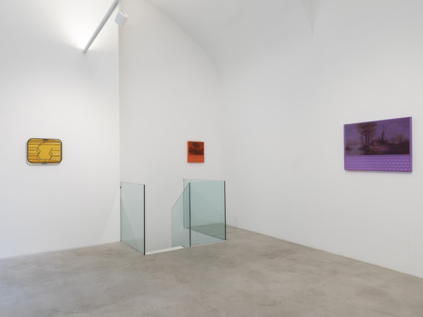 Franck Scurti, Fine del mercato, exhibition view, MAAB Gallery, 2021