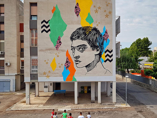 Alice Pasquini e UNO, Camuflage illustrativo, Quartiere Paolo VI, Taranto, 2020 I Ph. Iacopo MunnoIacopo Munno