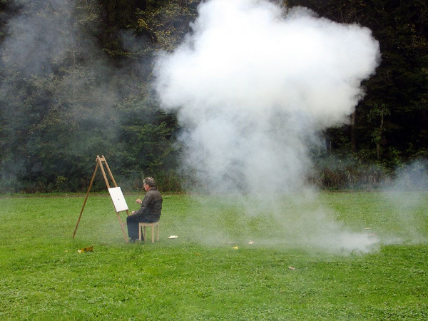 Roman Signer, Punkt (still), 2006