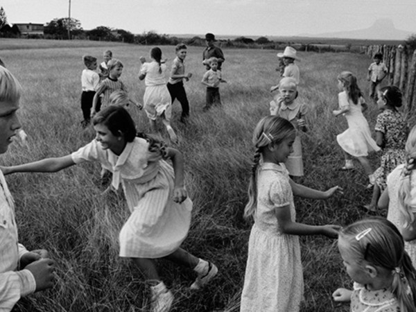 © Larry Towell