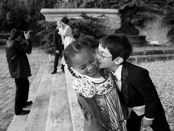 Gérard Uféras, <em>Matrimonio di YaÎle e Stèphane</em>, 2009 | © Gérard Uféras | Courtesy of Photo Op