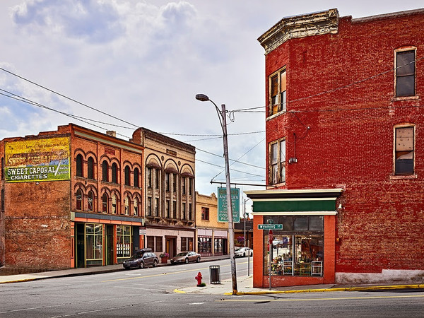 Luca Campigotto, Butte Montana (Sweet Caporal), 2019. Pigment print, cm. 110x146. From an edition of 15 signed on verso framed