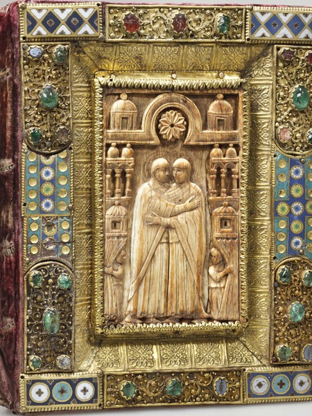Placca con Visitazione di Maria a Elisabetta, Italia, Amalfi, XI-XII secolo, Avorio, 17?10,8?1,1 cm San Pietroburgo, Museo Statale Ermitage