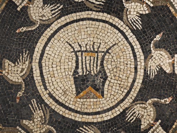 Mosaico con cigni e lira, Musei Civici di Palazzo Farnese, Piacenza I Ph. C. Vannini