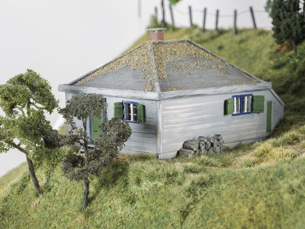 <div class="page" title="Page 2">
<div class="layoutArea">
<div class="column"><span>Mark Riley, <em>Todtnauberg Diorama (Martin Heidegger’s Hut)</em>, 2016, Particolare, Tecnica mista, 48.5</span><span> x </span><span>48 x </span><span>48 cm<br /></span></div>
</div>
</div>