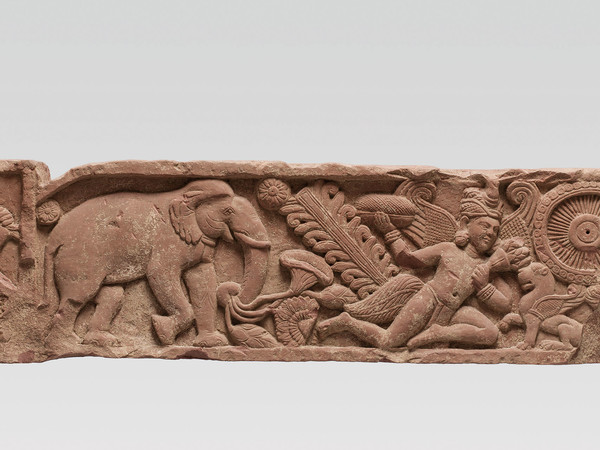 Architrave di un portale, Mathura, Fine del I - Inizio del II secolo d.C., Arenaria rossa, 100 x 25.5 cm