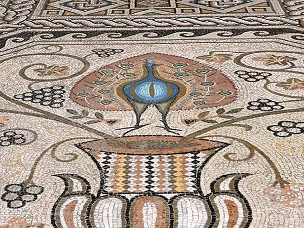 Pavimento della Sala del Mosaico della Biblioteca Classense di Ravenna