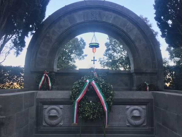 Tomb of the unknown soldiers