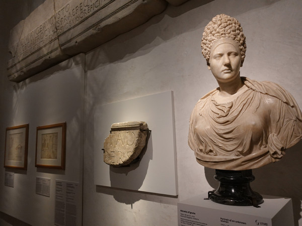 <em>Imperatrici, matrone, liberte. Volti e segreti delle donne romane, </em>Gallerie degli Uffizi, Firenze