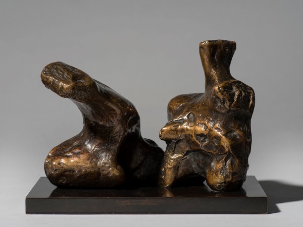 Henry Moore, Maquette for Two Piece Reclining Figure No.1, 1959. LH 457a, bronze I Ph. Jaron James