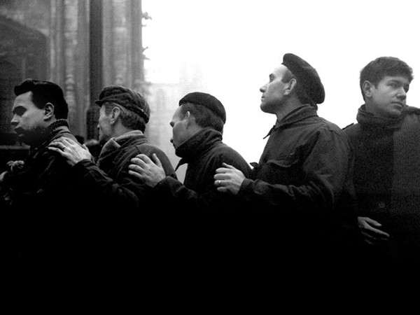 Cesare Colombo, Ai funerali delle vittime della strage di Piazza Fontana, Milano, 1969