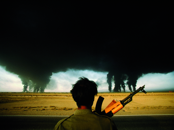 L’incendio dei pozzi petroliferi.  Abadan, Iran, 1980