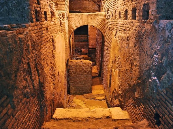 Acquedotto Vergine, Roma