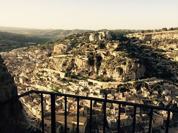 Veduta di Scicli da S. Maria della Croce