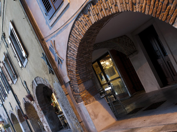 Via Roma - Portici Medievali