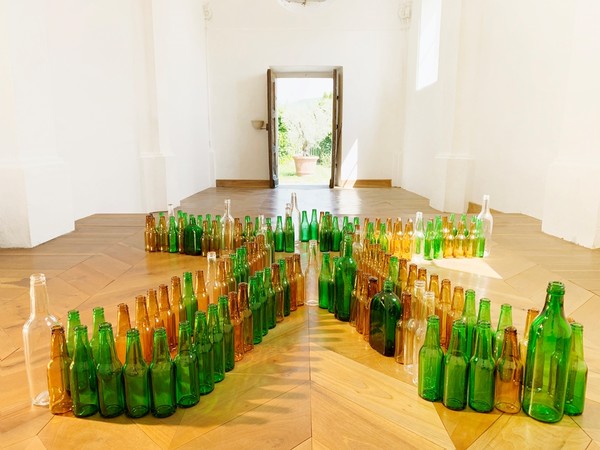 Valentin Carron, Bottle Man (Suavely), Noire Chapel, San Sebastiano