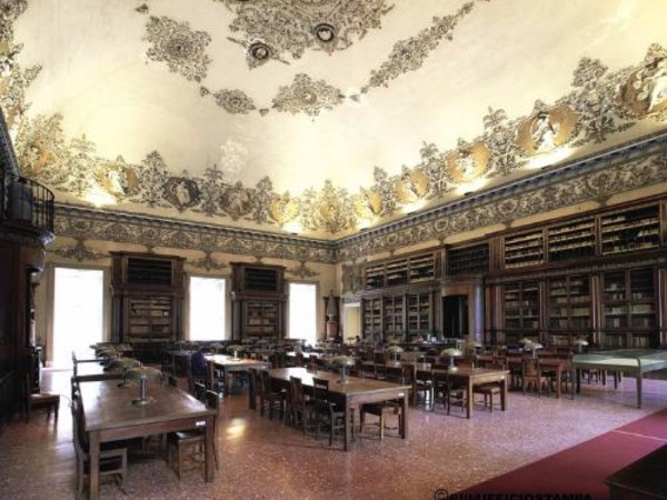 ll cibo in scena. Banchetti e cuccagne a Napoli in età moderna, Biblioteca Nazionale Vittorio Emanuele III, Napoli