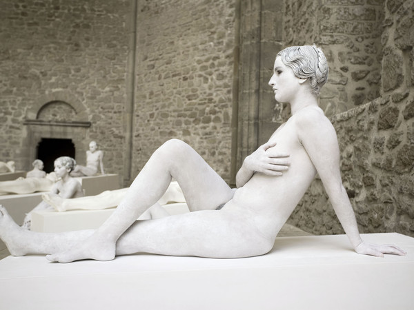 Vanessa Beecroft, VB62.73.DG.VB, 2008, digital c-print, 76,2 x 114,3 cm. Ed.6/6 inv. 144/PBR