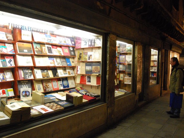 Libreria Al Milion