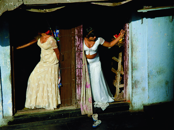 Jodi Cobb, Un mondo di schiavi, settembre 2003. Mumbai