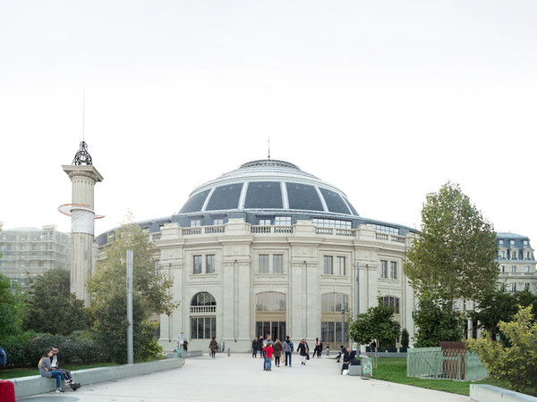 Image de synthèse, la façade extérieure depuis le jardin des Halles