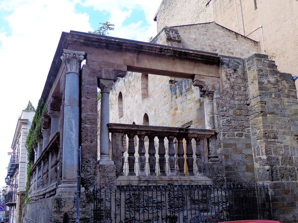 Loggia e navata, Cappella dell’Incoronata, Palermo