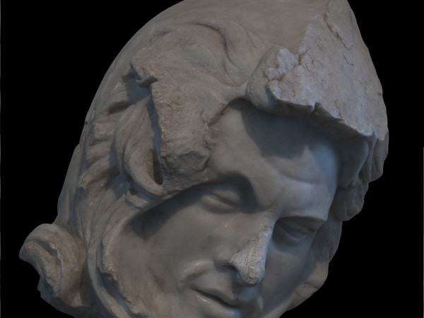 Testa di Persiano. Roma, Museo Palatino. Alt. 0,32 m. Marmo bianco. Età augustea