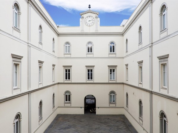 Museo MADRE, Napoli. Cortile interno