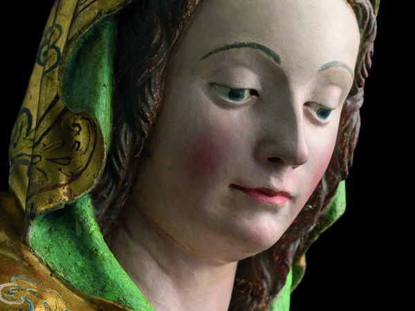  Pietro Bussolo, Madonna adorante il Bambino, particolare, 1910-15, legno intagliato dipinto e dorato. Parrocchia di Santo Stefano degli Angeli, Bergamo