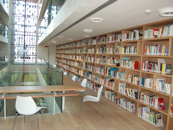 Biblioteca Centro Cultura Nembro