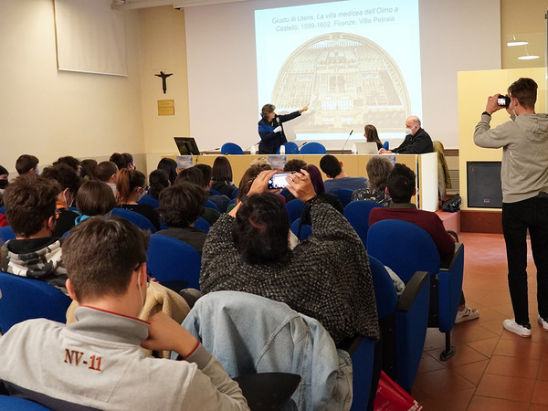 Cristina Acidini, Nel paesaggio dell’arte - La bellezza del paesaggio, Complesso San Micheletto, Lucca I Ph. Irene Tempestini