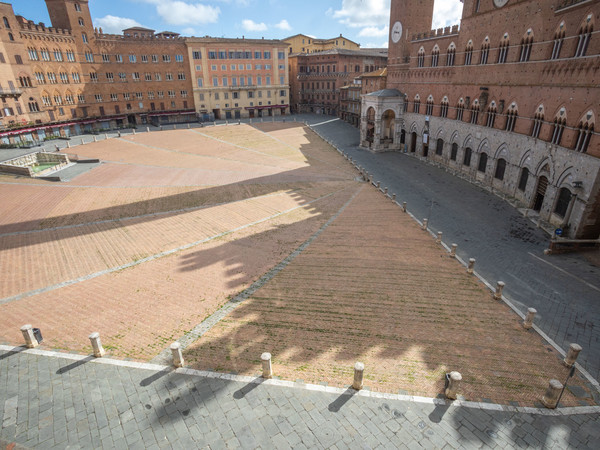 <span id="docs-internal-guid-7112b9c5-7fff-5385-cd9c-f89cc88eaf27"><span>Giuseppe Zicarelli, </span></span>Piazza del Campo, Siena