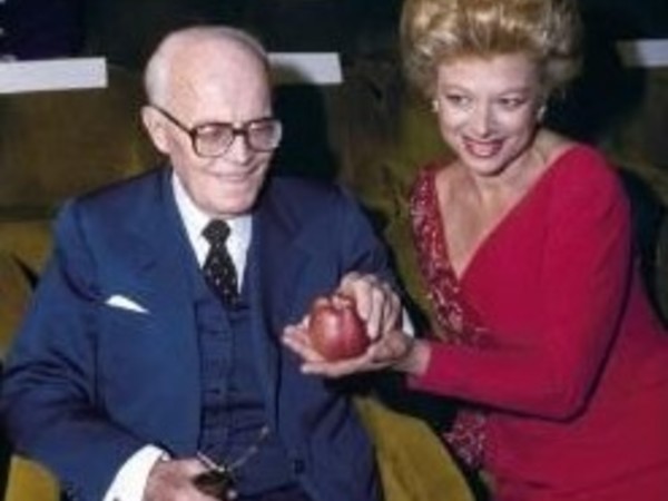 Francesco Vezzoli, Sandro Pertini e Sandra Milo, 1984