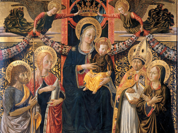 Benozzo Gozzoli, Pala di Santa Maria Maddalena. Madonna col Bambino e angeli tra i Santi Giovanni Battista, Maria Maddalena, Agostino e Marta, Tempera e oro su tavola, San Gimignano, Museo Civico