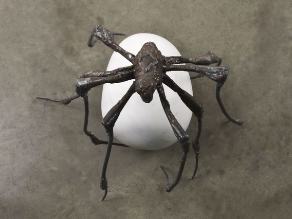 Louise Bourgeois, Spider, 2000. Steel and marble, 52.1x44.5x53.3 cm. I Ph. Christopher Burke
