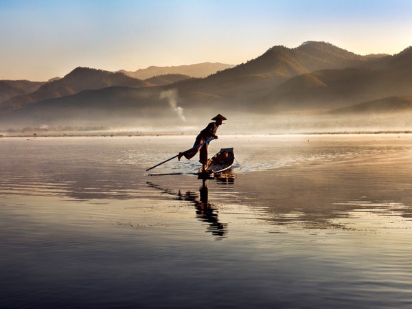 Steve McCurry, Lago Inle, Birmania, 2011