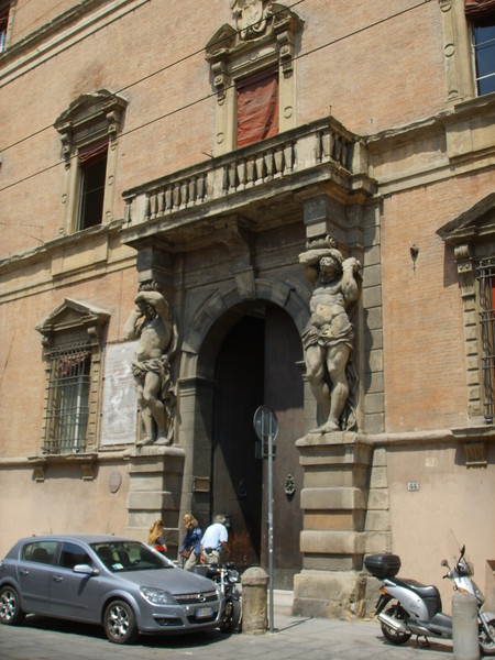 Museo Civico d’Arte Industriale e Quadreria Davia Bargellini