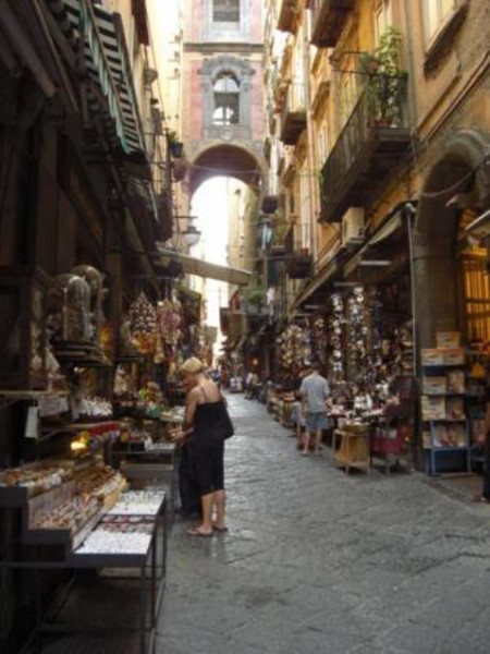 Via di San Gregorio Armeno