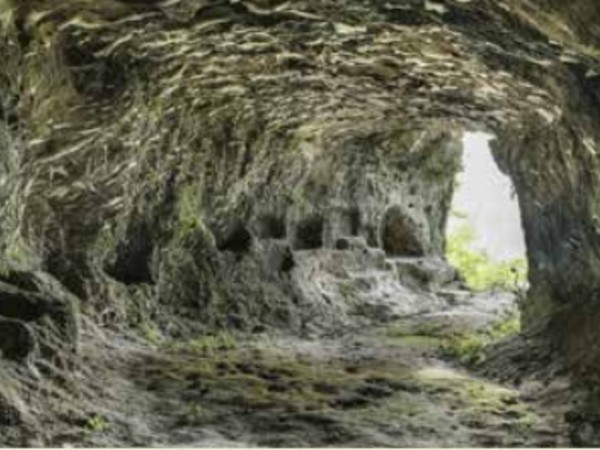 La frequentazione delle grotte in Emilia-Romagna tra archeologia, storia e speleologia