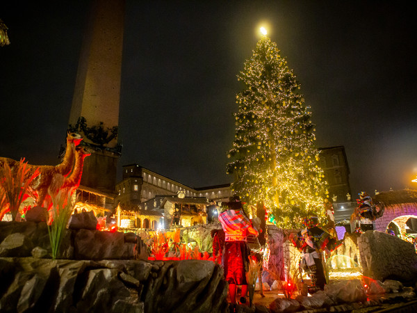 Presepe peruviano in Vaticano, Piazza San Pietro, Roma