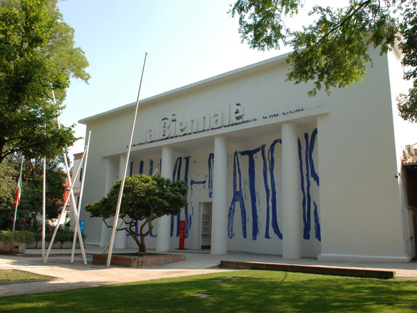 57. Esposizione Internazionale d'Arte - la Biennale di Venezia / Giardini